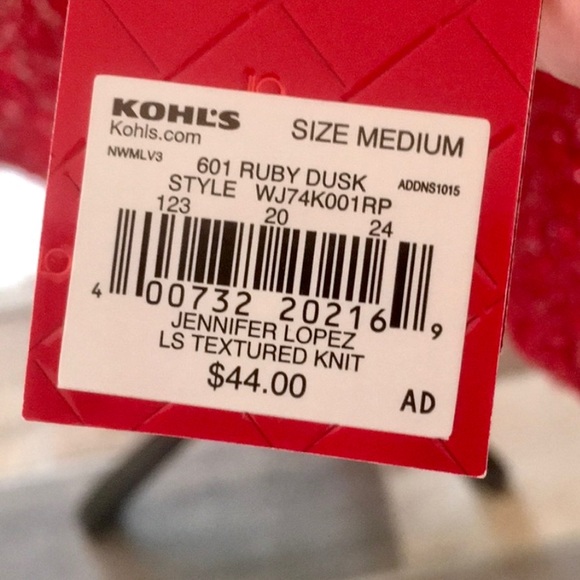 Textured Knit Top - Picture 11 of 12